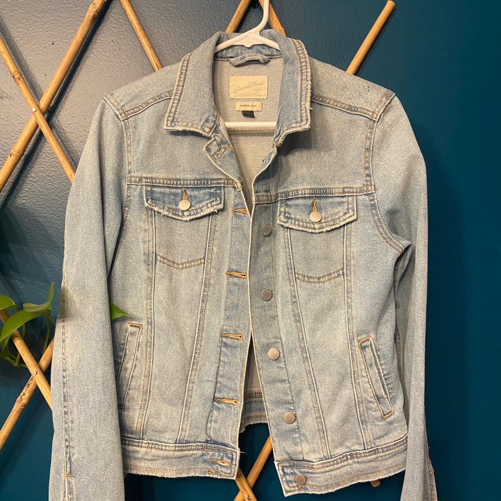 Universal Thread light denim jacket
